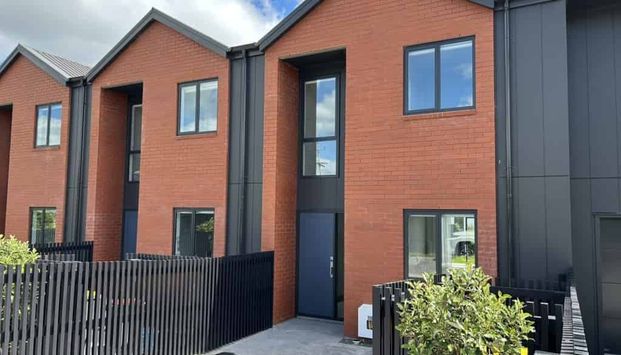 2/24 Akakura Terrace, Peacocke, Hamilton - Photo 1