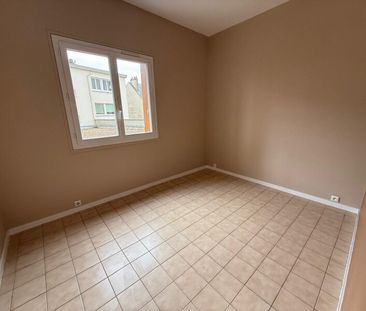 Location Appartement 2 pièces 41m² ORLEANS 45000 - Photo 6