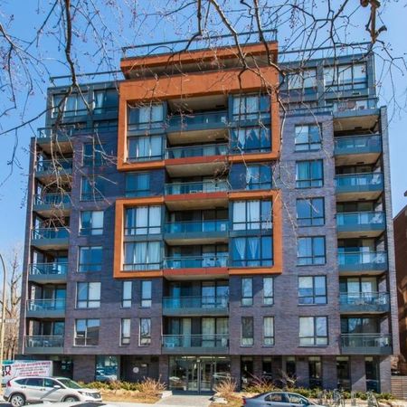 Luxury Studio Condo – Prime Cote-des-Neiges Location | Modern Building + Amenities - Photo 3