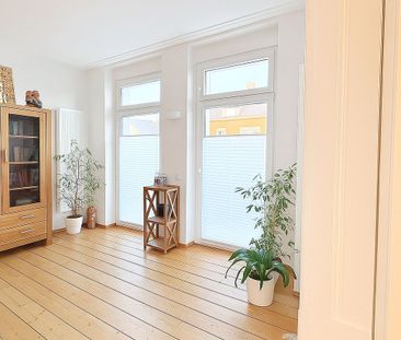 Ca. 118 m² große 4- Zimmer- Erdgeschosswohnung mit Terrasse, 2 Tage... - Photo 2