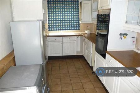 2 bedroom terraced house to rent - Photo 5