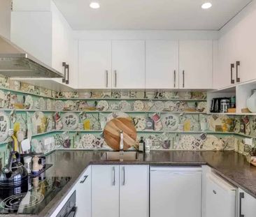 For Rent: Studio Apartment with Parking in the... - Photo 3