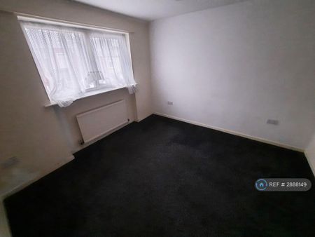2 bedroom semi-detached house to rent - Photo 3