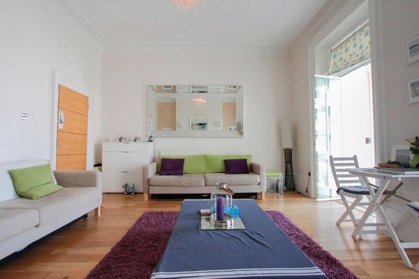 1 Bed Flat, Marine Square, BN2 - Photo 1