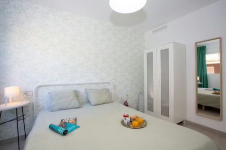 Calle Méndez Núñez, Valencia, Valencian Community 46024 - Photo 4