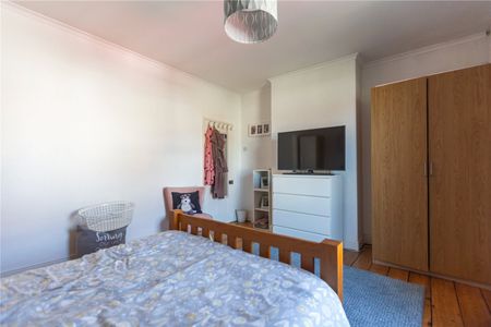 Bromley Road, - Photo 3