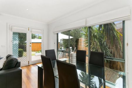 58 Durcell Avenue, - Photo 3