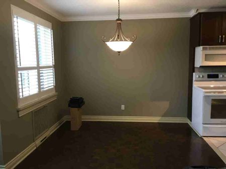2 Ridelle Avenue condo — Toronto, ON (2-Bedroom) - 2 Bedroom - Photo 5
