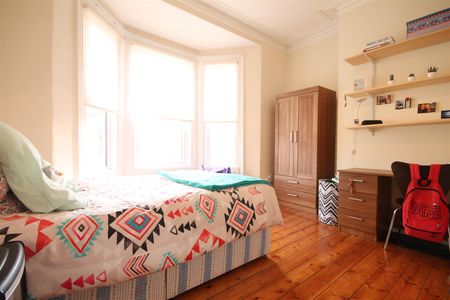 Stratford Road, Heaton - Photo 3