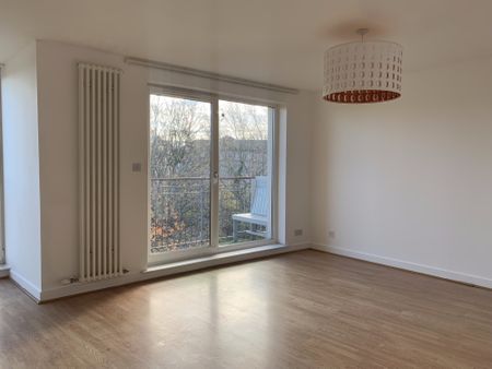 East Pilton Farm Crescent, Edinburgh, EH5 2GH - Photo 2