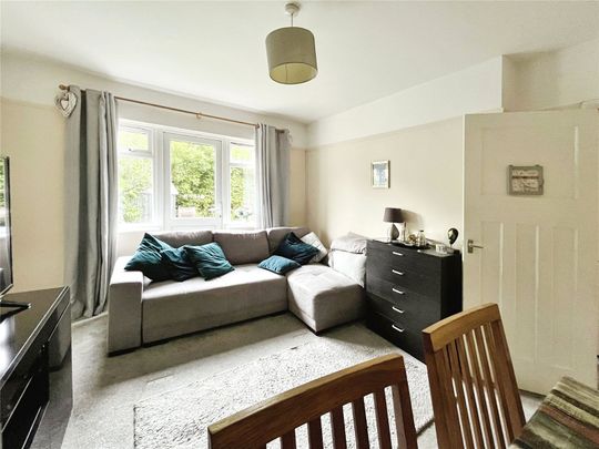 Bedfont Lane, Feltham, TW14 9SA - Photo 1