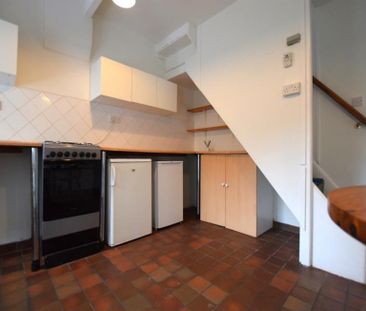 2 Bedroom Terraced To Let - Photo 5