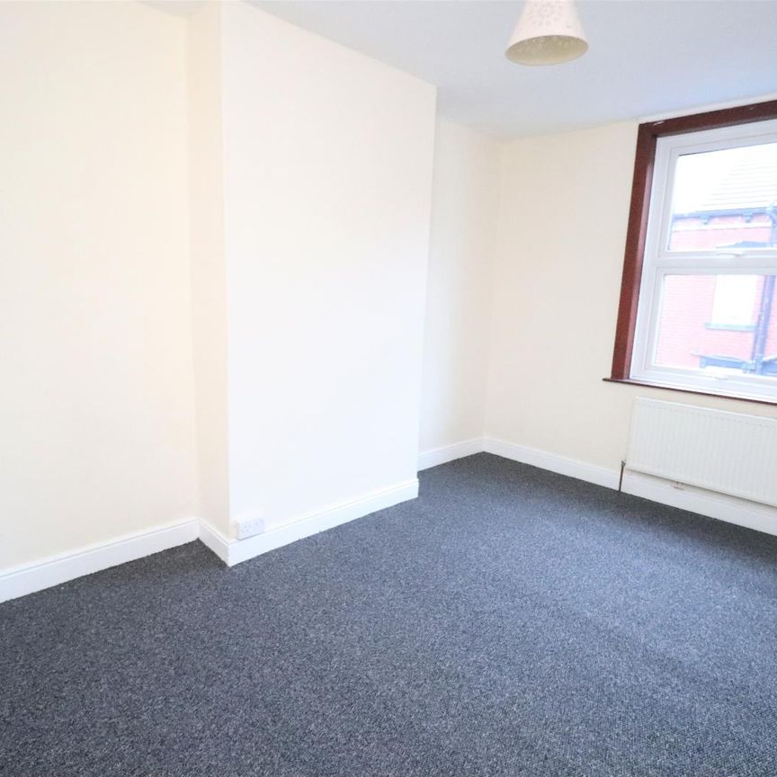 2 bedroom house to rent - Photo 1