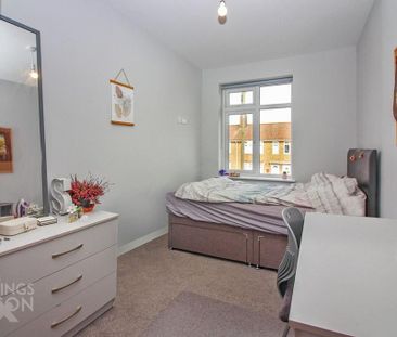 5 bedroom semi-detached house to rent - Photo 1