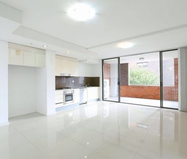 B201/25 John Street, Mascot, NSW 2020 - Photo 2