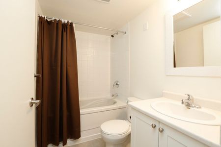 For Lease - 816 Lansdowne Avenue Unit# 1015, Toronto, Ontario - Photo 3