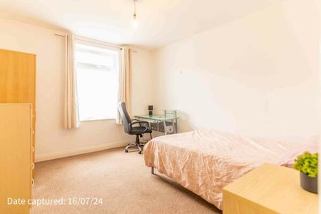 9, Lang Avenue - Photo 4