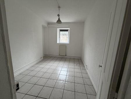 Location / Appartement T5 - Photo 2