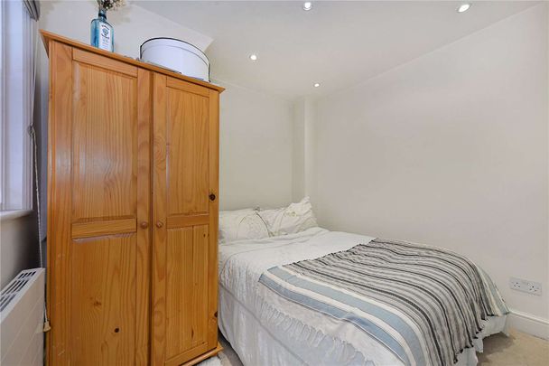 Spacious one bedroom apartment only 0.1 from Euston Square Underground Station - Photo 1