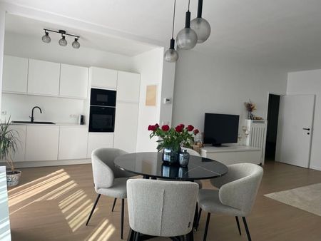 Appartement te huur - Foto 3