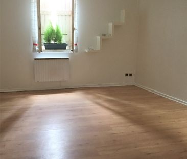 Location Appartement 3 pièces 52m² - Photo 3