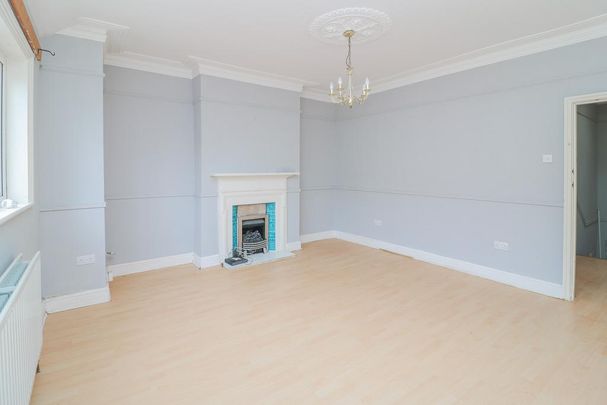4 bedroom terraced house to rent - Photo 1
