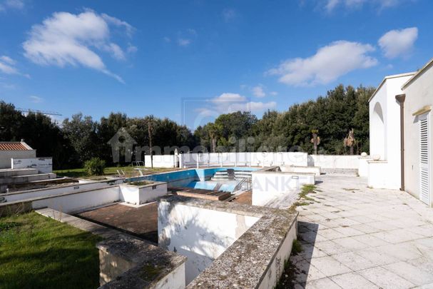 Villa unifamiliare via Salvo D'Acquisto 11, Centro, Gioia del Colle - Photo 1