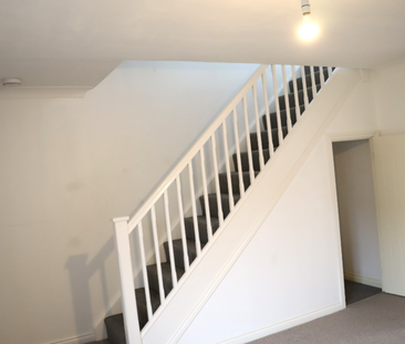 3 bedroom detached house to rent - Photo 3