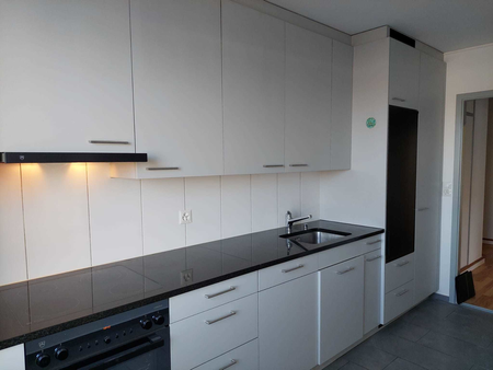 Ihr neues Zuhause: charmante 4-Zimmer-Wohnung in Binningen - Photo 4