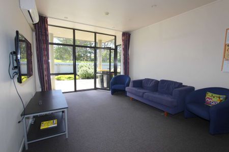 Accommodation close to S.I.T! - Photo 2