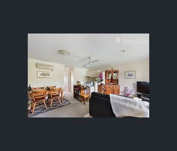 1/21-23 Hill Street, Frankston, Vic 3199 - Photo 2