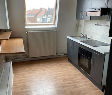 Location Appartement 2 pièces 41m² DOUAI 59500 - Photo 1