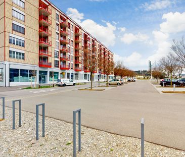 Zentrale und moderene Wohnung - Photo 4