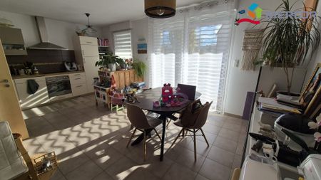 Location Appartement 3 pièces 75m² ERSTEIN 67150 - Photo 2
