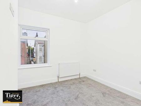 Palatine Road, Blackpool, FY1 - Photo 3