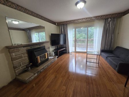 For Lease - 17 Skyridge Road, Toronto, Ontario - Photo 2