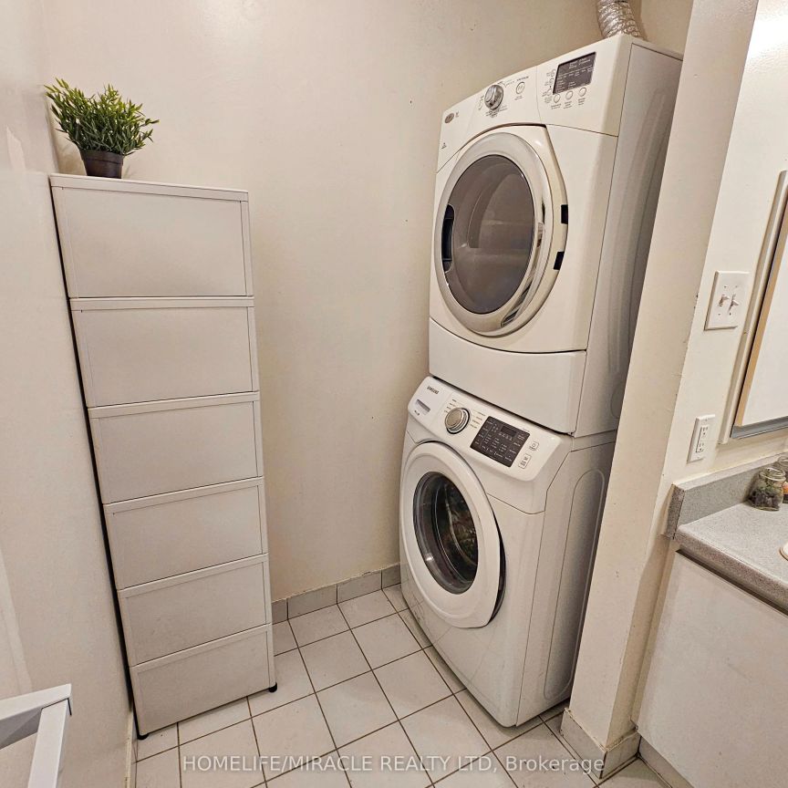 12 Laurelcrest Street #1206 - Photo 1