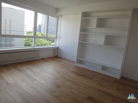 Location Appartement 2 pièces 46m² COURBEVOIE 92400 - Photo 3