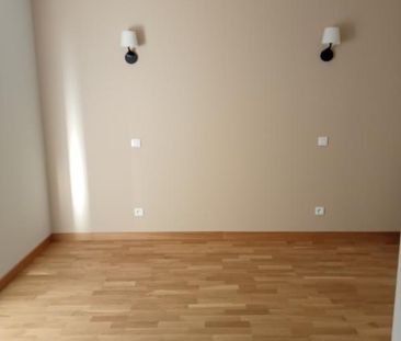 Appartement - T2 - ST CYR SUR MENTHON - réservé sénior - - Photo 6