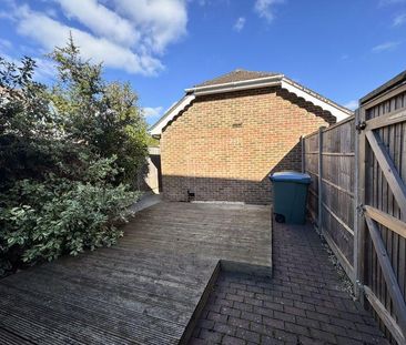 4 bedroom detached house to rent - Photo 6