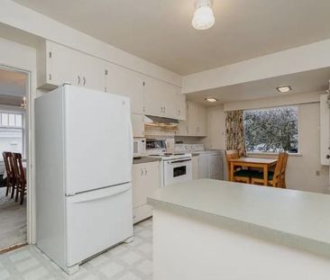 1969 West 43rd Avenue apartment — Vancouver, BC (4-Bedroom) - 4 Bed... - Photo 4