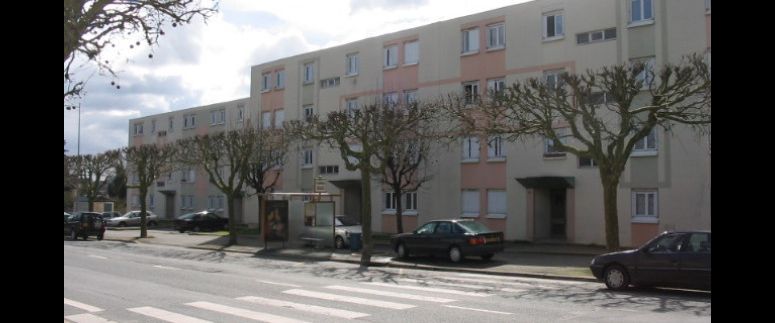 Location Appartement 4 pièces 78 m² Châteauroux - Photo 1