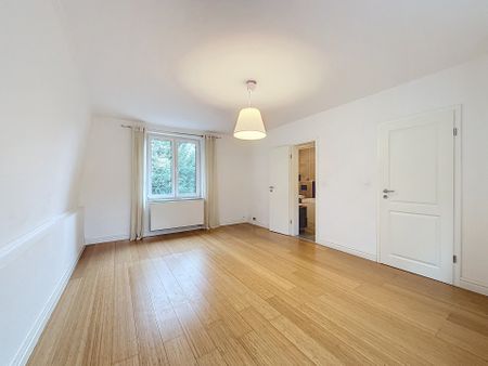 House - for rent - Photo 5