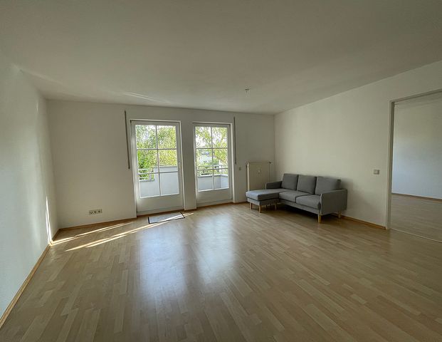 Zentral, hell & charmant: 2-Zimmer-Wohnung mit Balkon - Photo 1