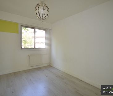 Location Appartement 4 pièces 89m² NANTERRE 92000 - Photo 6