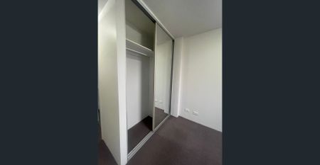 Beautiful 2 bedroom in parramatta - Photo 3