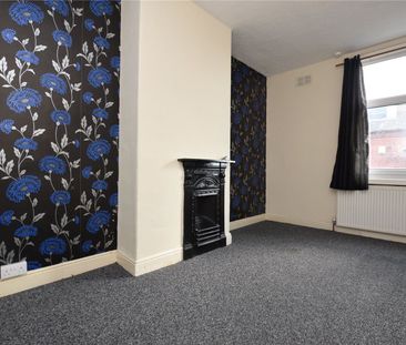 22, Noster Place, Beeston, Leeds, West Yorkshire, LS11 8QH - Photo 2