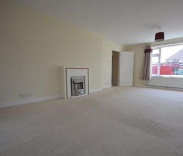 4 bedroom detached house to rent - Photo 2