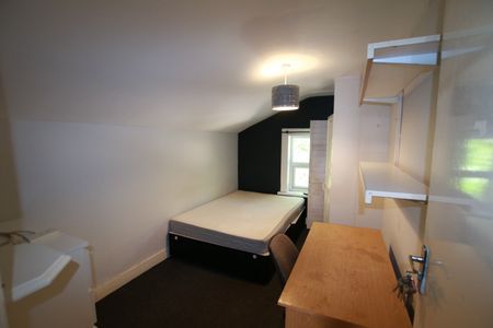 Room in a Shared House, Blenheim Road, RG1 - Photo 5