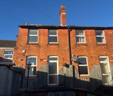 2 bedroom apartment to rent - Photo 6